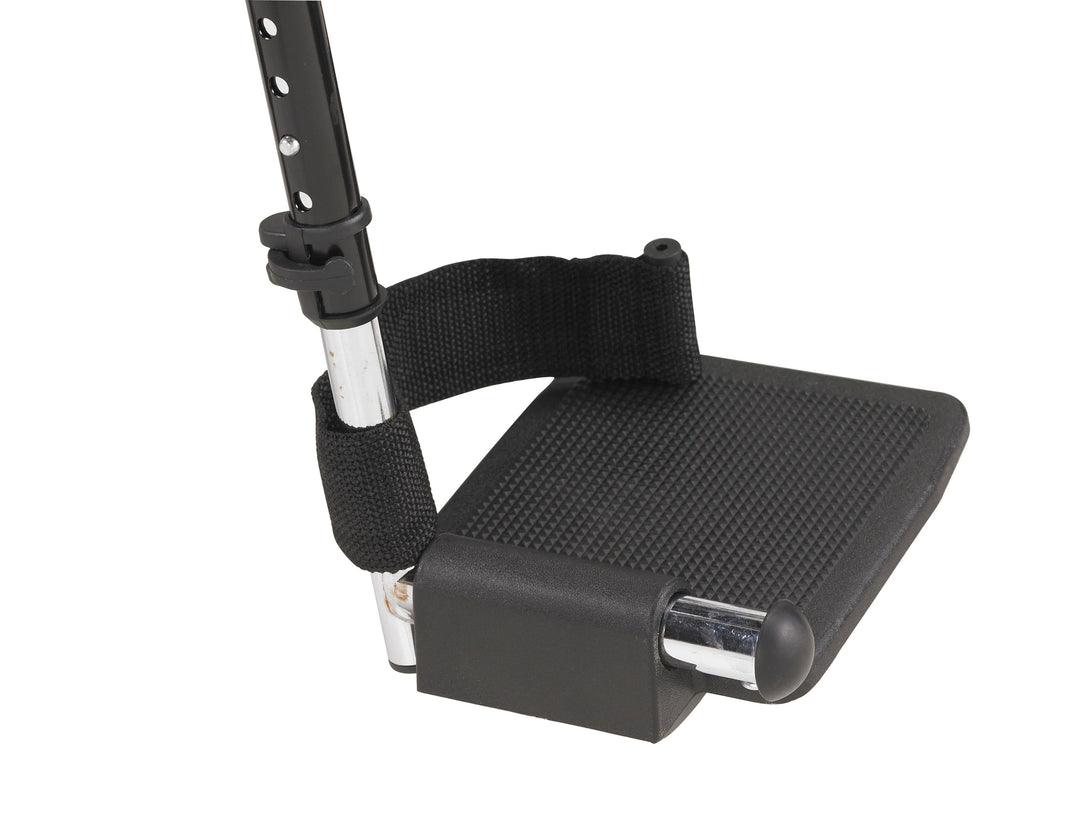Wheelchair 18   W/fixed Full Arms & Swingaway Det Footrests